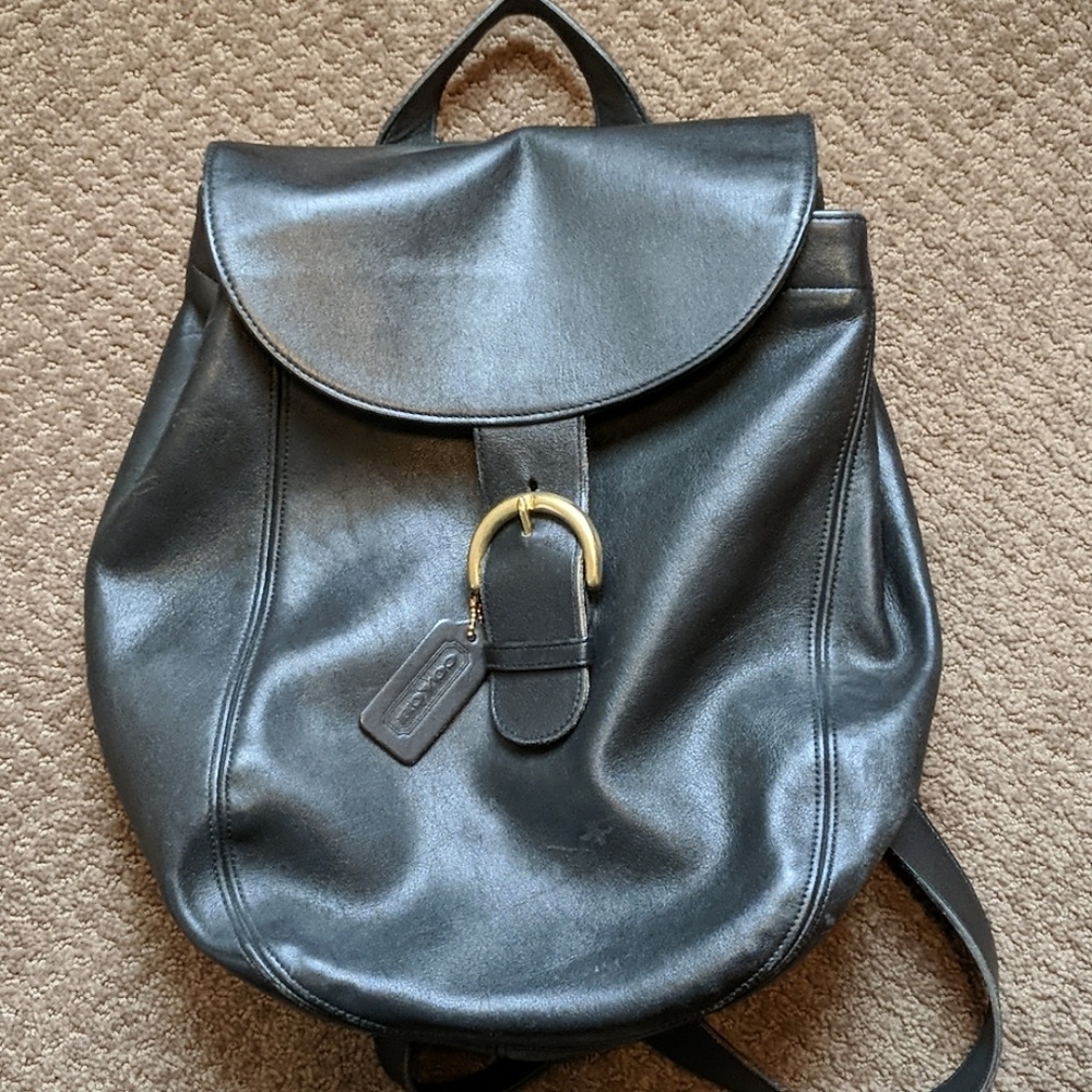Vintage coach backpack in great conditions